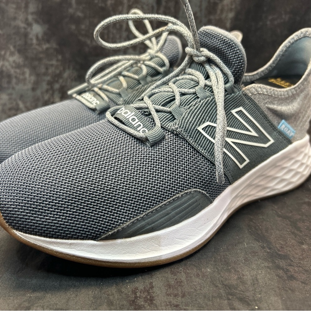 New Balance Fresh Foam Roav Lead Light Aluminum / 2E MROATG / Men’s Size 10